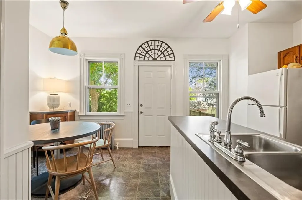 14 Greenough Place Newport RI 02840