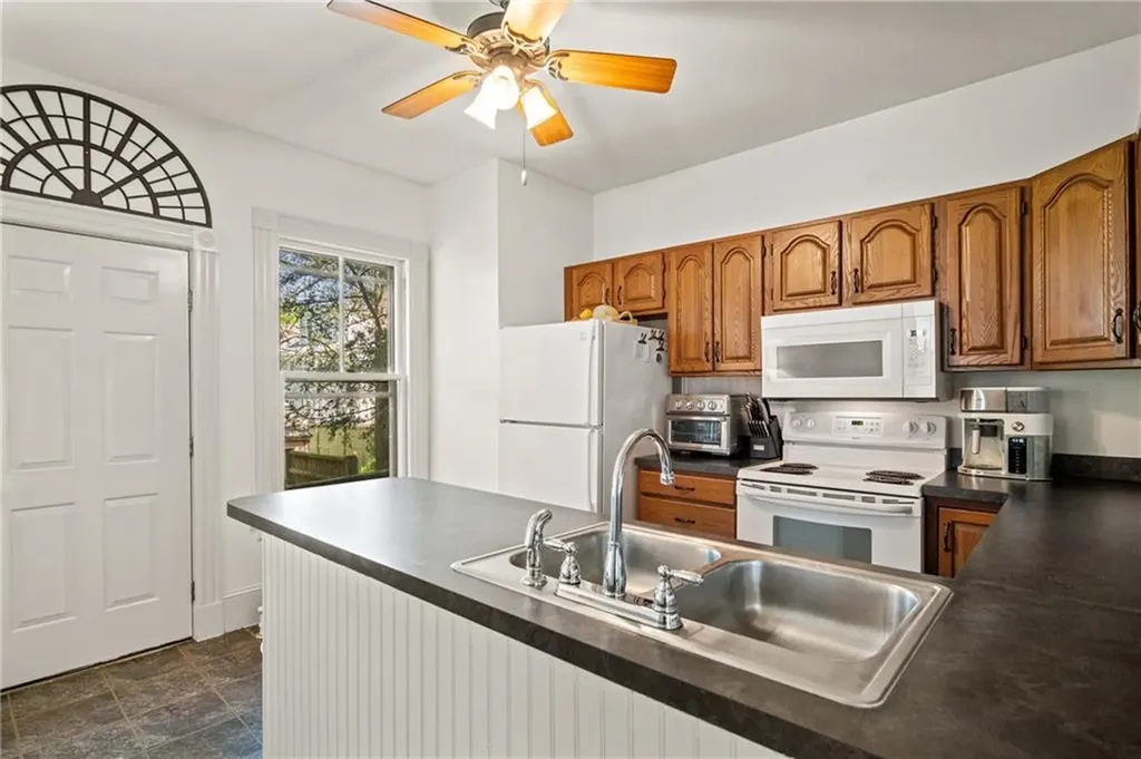 14 Greenough Place Newport RI 02840