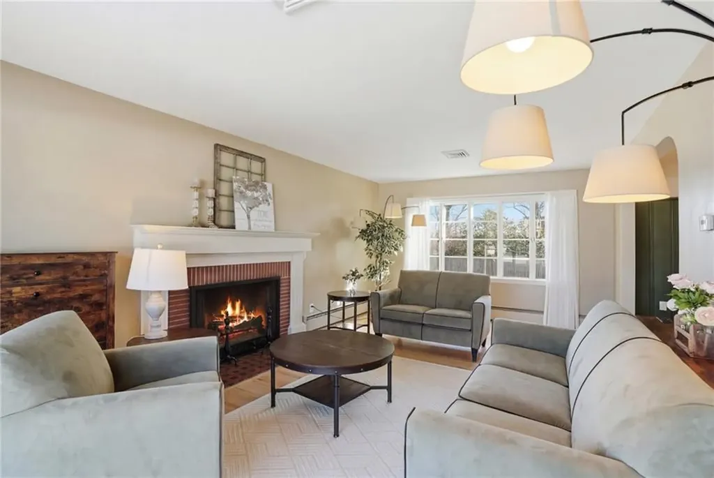 242 Bretton Woods Drive Cranston RI 02920