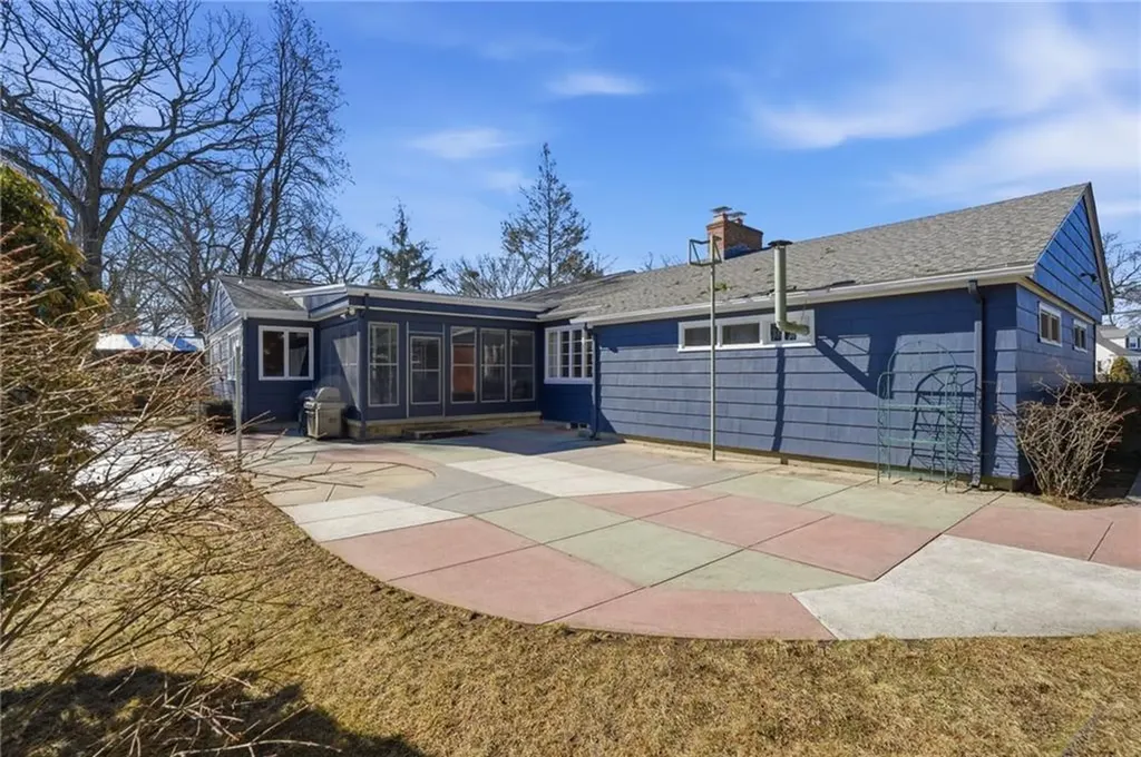 242 Bretton Woods Drive Cranston RI 02920
