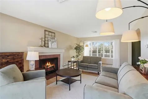 242 Bretton Woods Drive Cranston RI 02920
