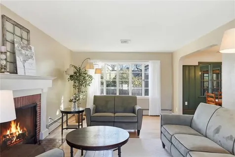 242 Bretton Woods Drive Cranston RI 02920