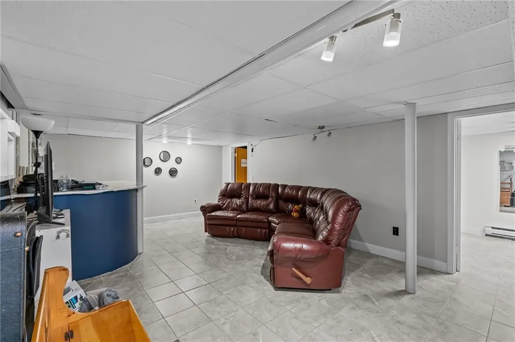 123 Mauran Street Cranston RI 02910