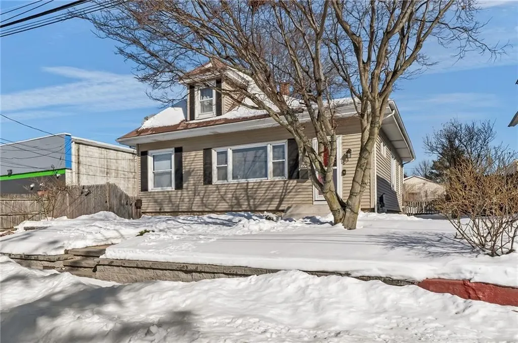 123 Mauran Street Cranston RI 02910