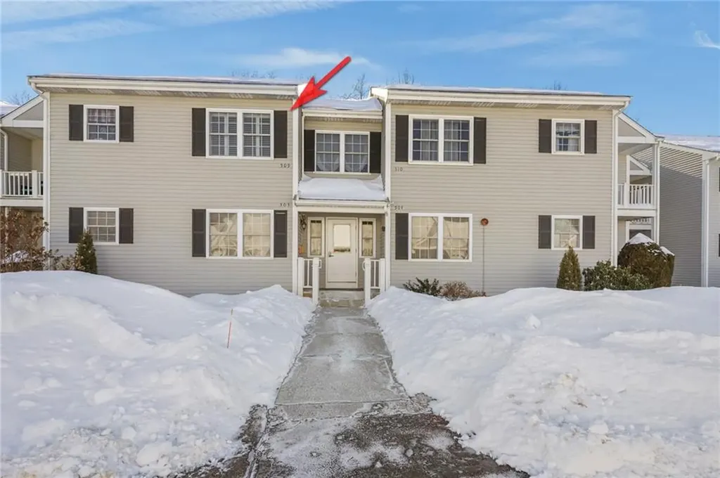 720 Putnam Pike Smithfield RI 02828