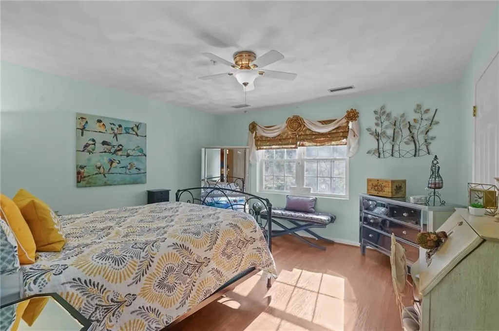 720 Putnam Pike Smithfield RI 02828