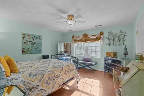 720 Putnam Pike Smithfield RI 02828