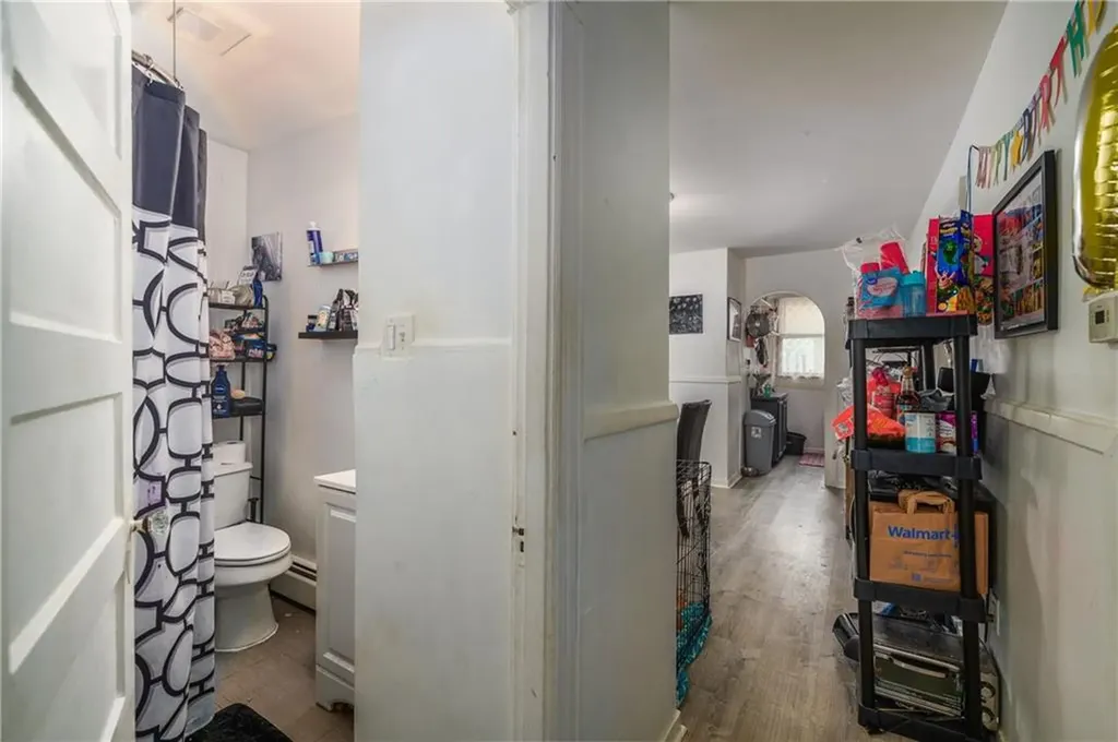 12 Louisburg Place Providence RI 02909