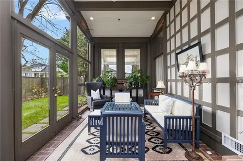 4 Hunter Avenue Newport RI 02840