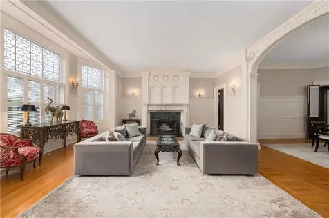 4 Hunter Avenue Newport RI 02840