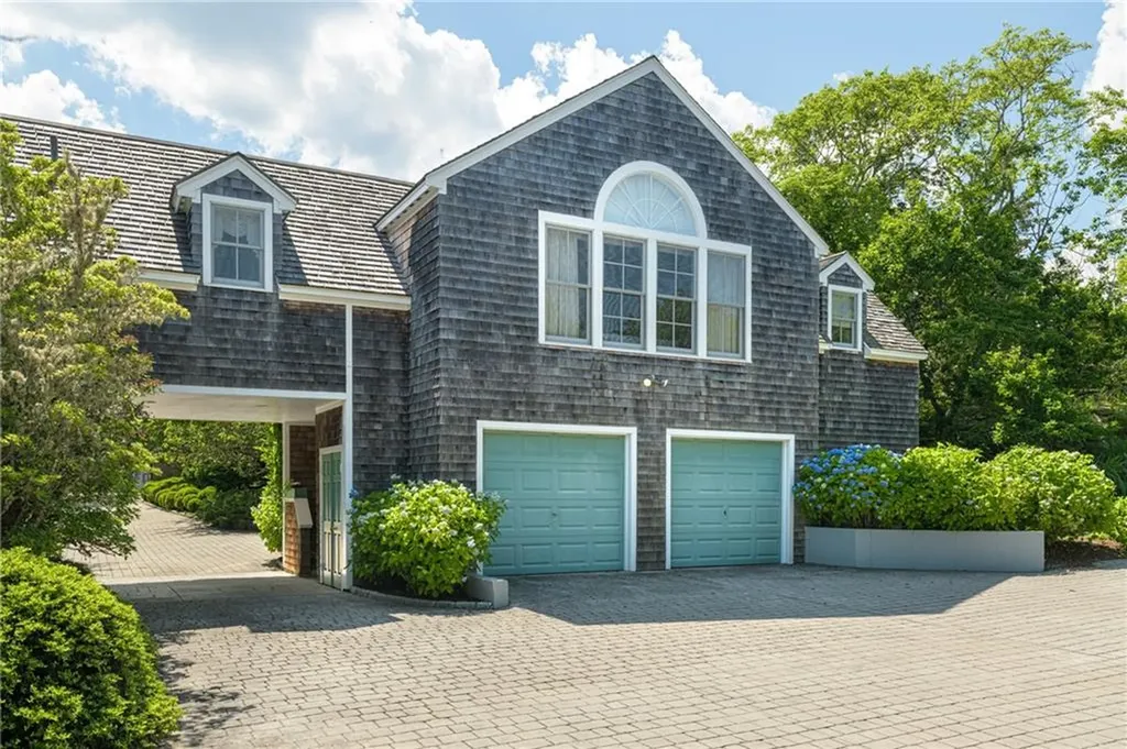 315 Ocean Avenue Newport RI 02840