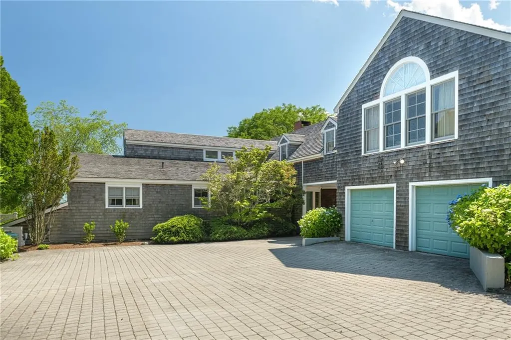 315 Ocean Avenue Newport RI 02840
