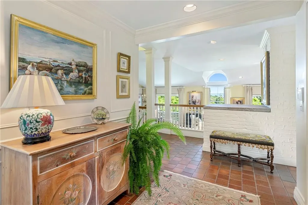 315 Ocean Avenue Newport RI 02840