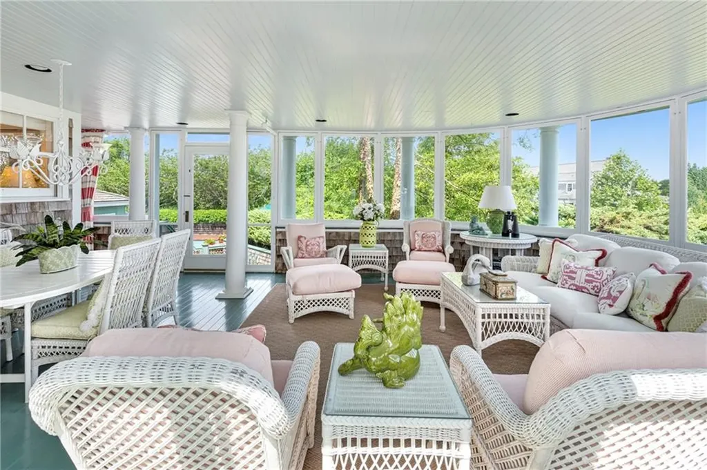 315 Ocean Avenue Newport RI 02840