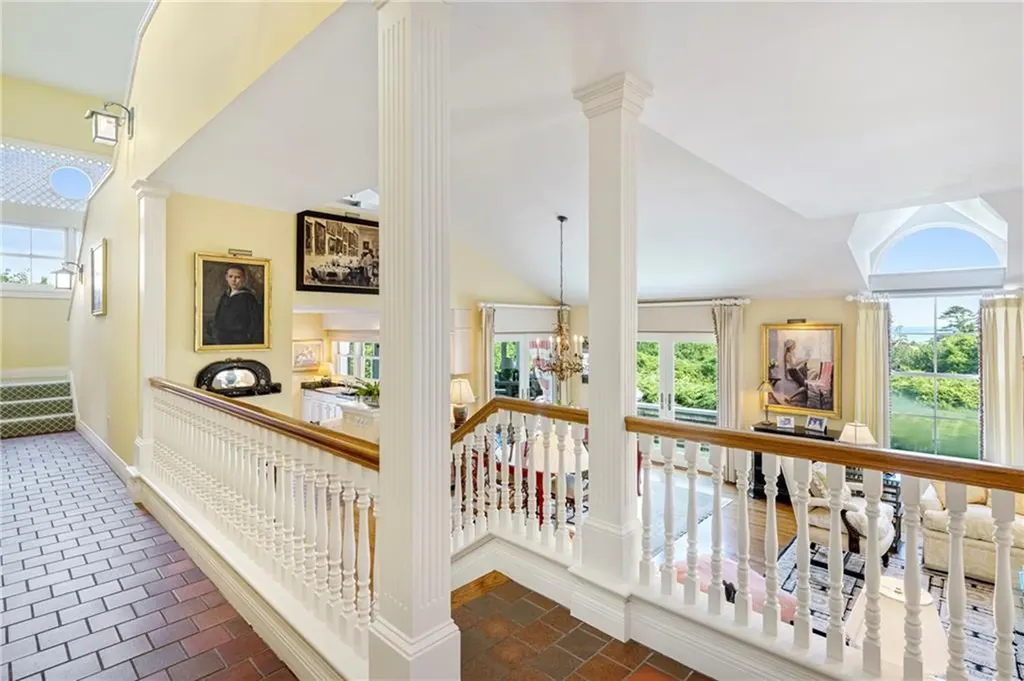 315 Ocean Avenue Newport RI 02840