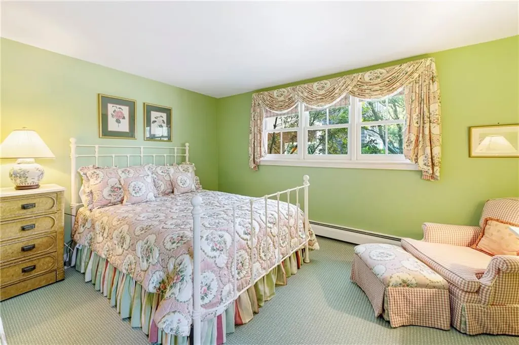 315 Ocean Avenue Newport RI 02840