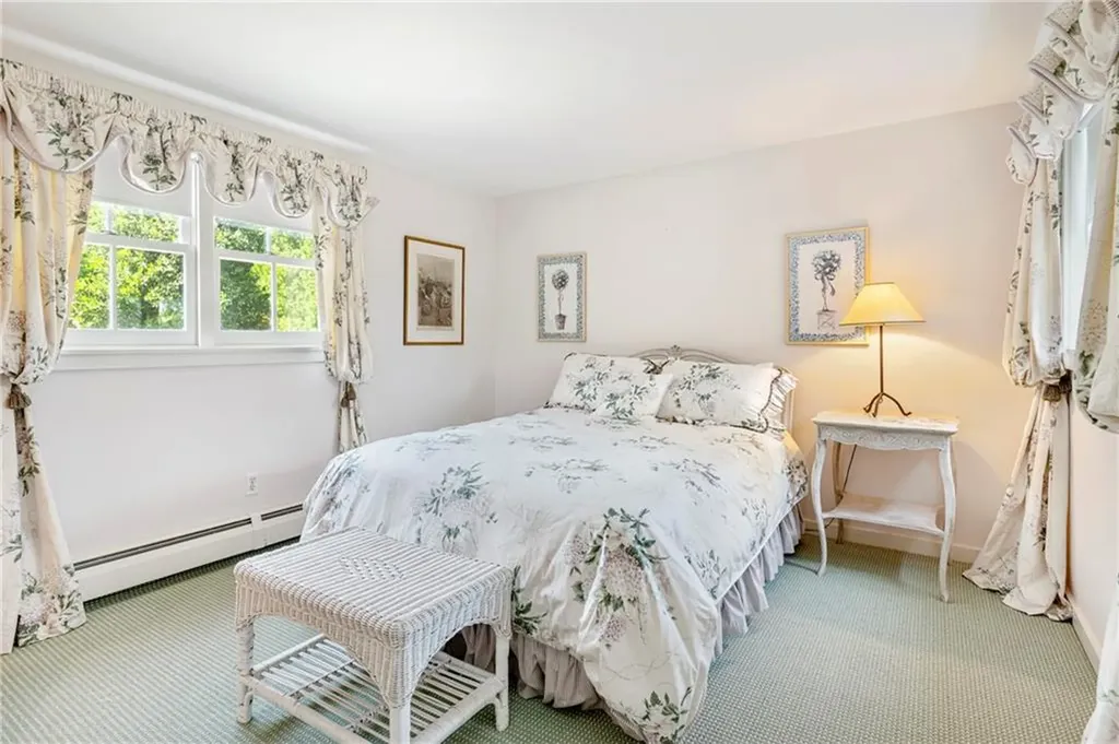 315 Ocean Avenue Newport RI 02840