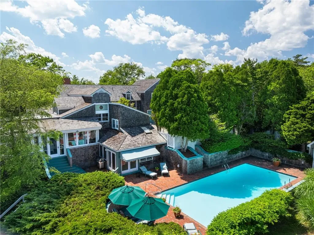 315 Ocean Avenue Newport RI 02840