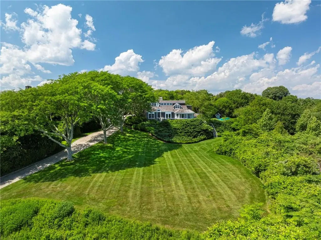 315 Ocean Avenue Newport RI 02840