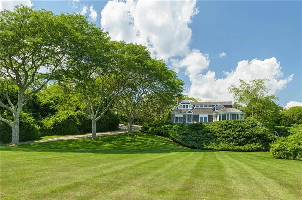 315 Ocean Avenue Newport RI 02840