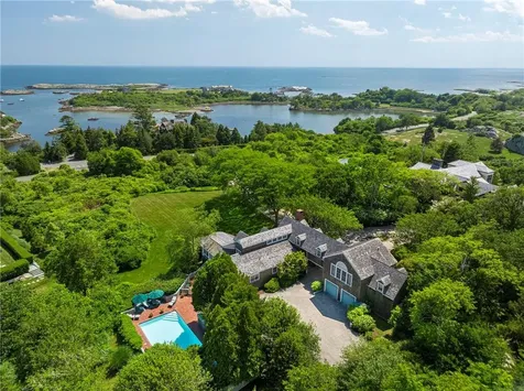 315 Ocean Avenue Newport RI 02840