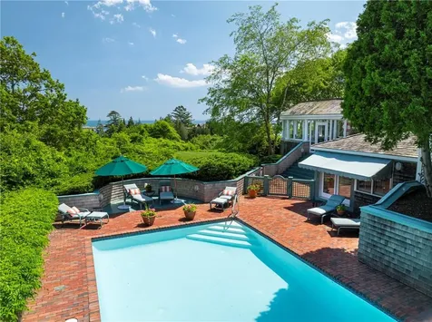 315 Ocean Avenue Newport RI 02840