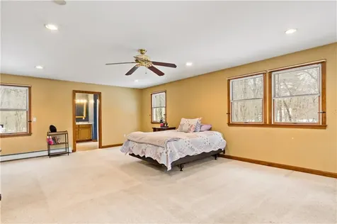 702 Arcade Avenue Seekonk MA 02771