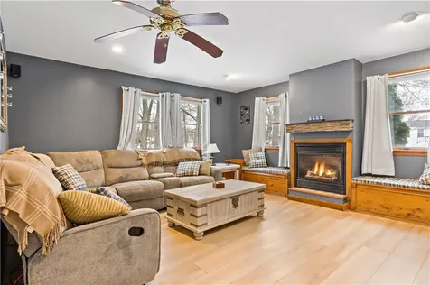 702 Arcade Avenue Seekonk MA 02771