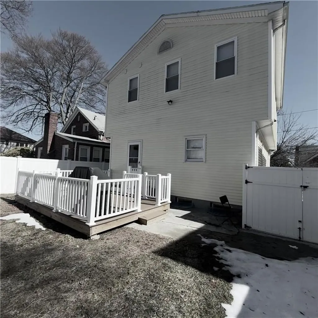 36 Waller Street Providence RI 02908