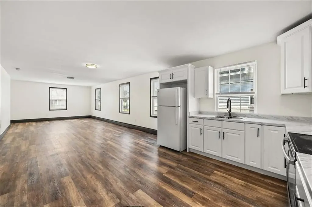 91 Peace Street Providence RI 02907