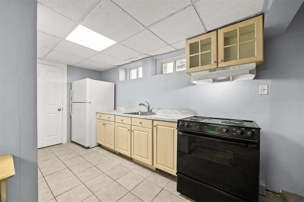 91 Peace Street Providence RI 02907
