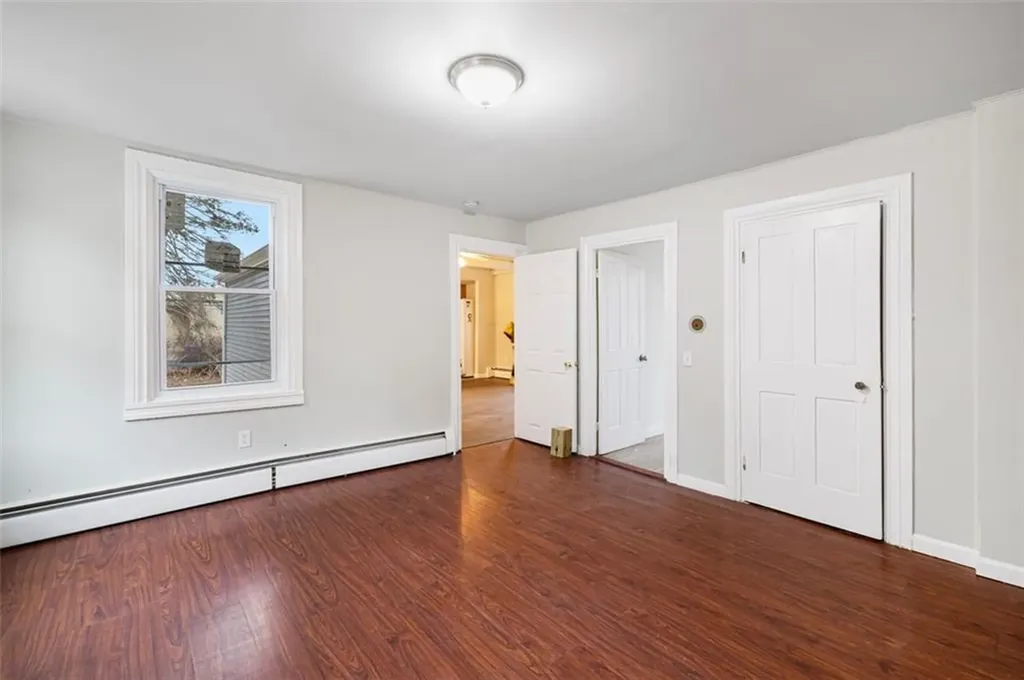 154 Waterman Avenue North Providence RI 02911
