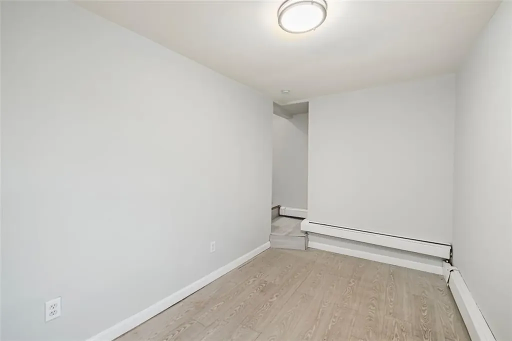 154 Waterman Avenue North Providence RI 02911