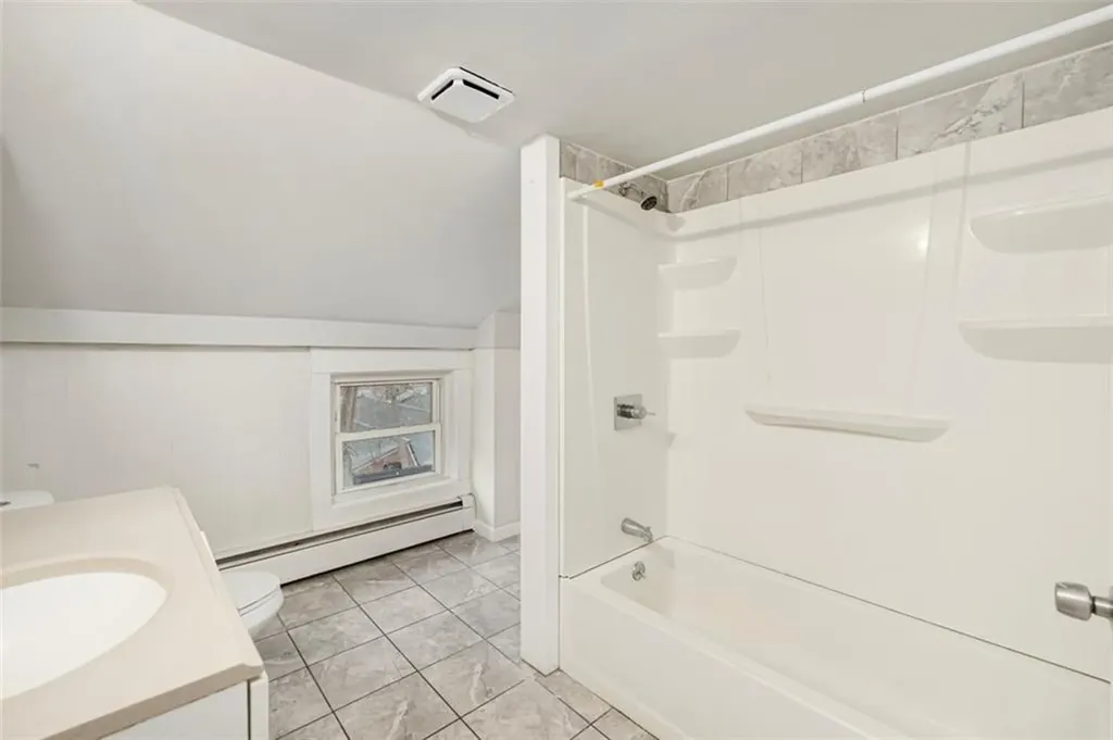 154 Waterman Avenue North Providence RI 02911