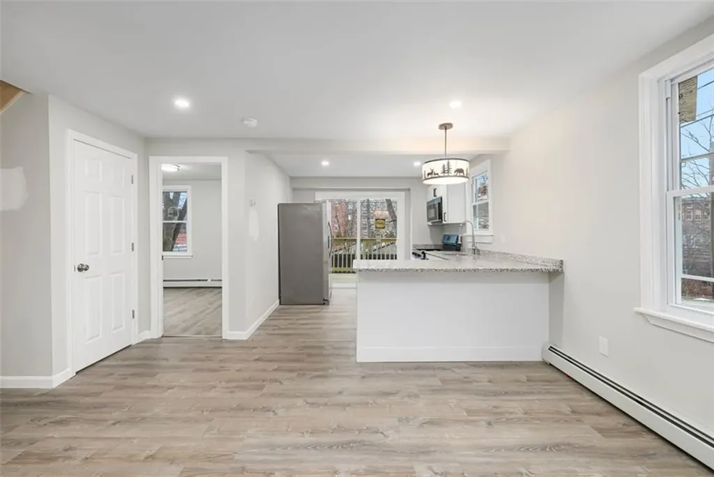 154 Waterman Avenue North Providence RI 02911