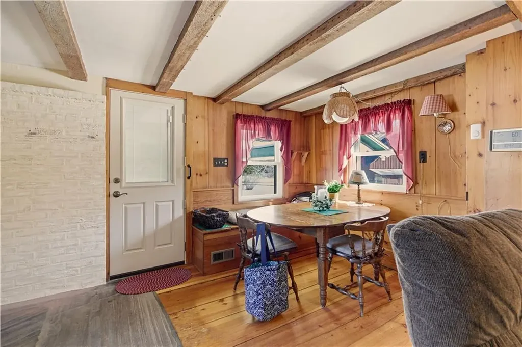 13 Shippee Schoolhouse Road Foster RI 02825