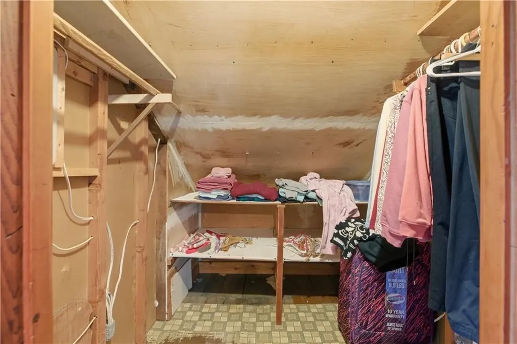 13 Shippee Schoolhouse Road Foster RI 02825