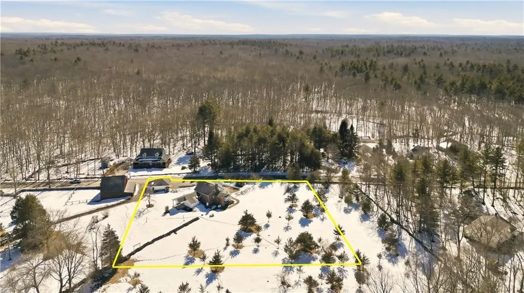 13 Shippee Schoolhouse Road Foster RI 02825