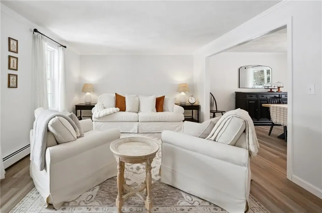 10 Mesa Drive North Kingstown RI 02852