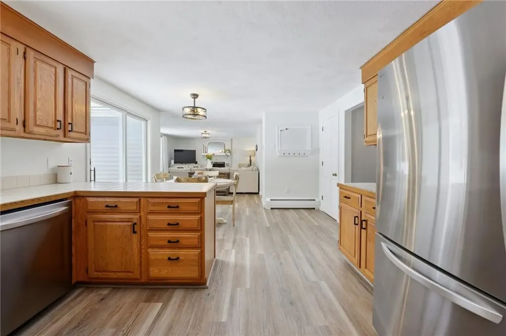 10 Mesa Drive North Kingstown RI 02852