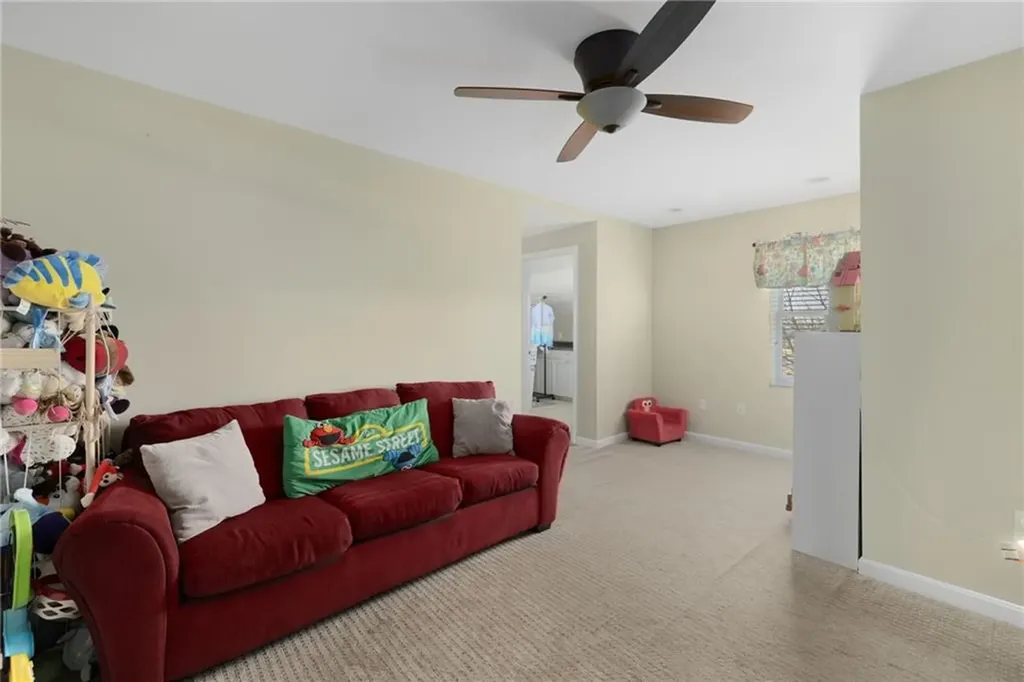 136 Corporate Place Middletown RI 02842