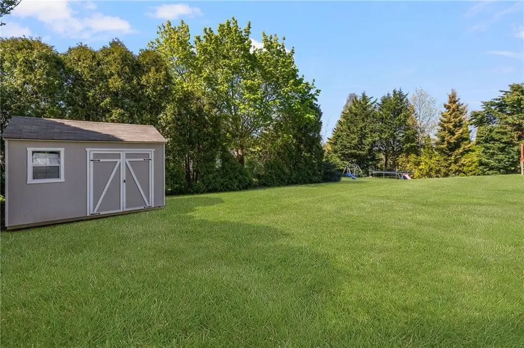 136 Corporate Place Middletown RI 02842