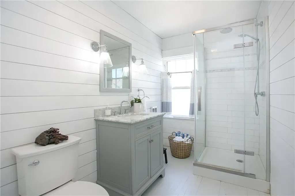 12 Poplar Street Newport RI 02840
