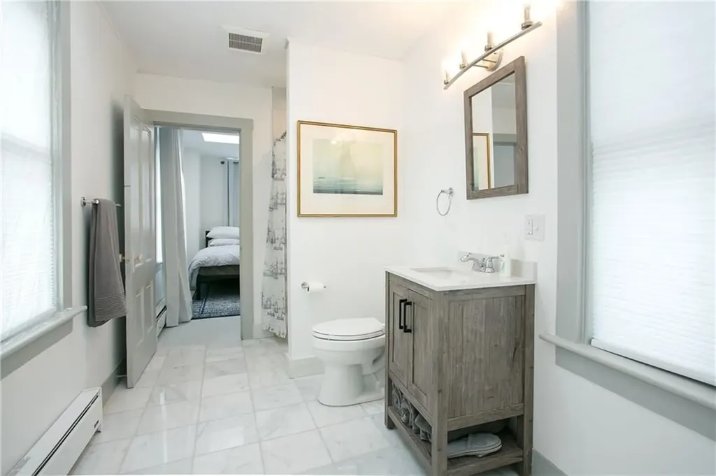 12 Poplar Street Newport RI 02840