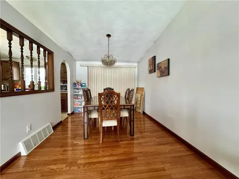 15 Palm Boulevard N Warwick RI 02888