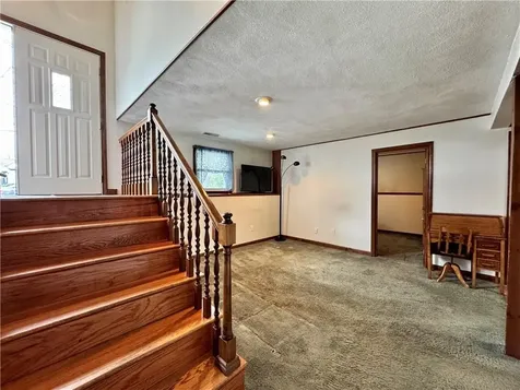 15 Palm Boulevard N Warwick RI 02888