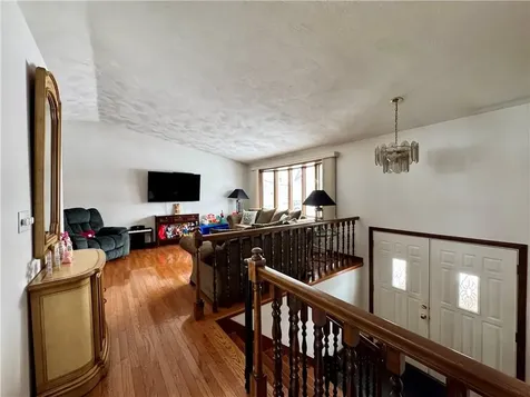 15 Palm Boulevard N Warwick RI 02888