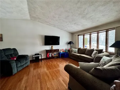 15 Palm Boulevard N Warwick RI 02888