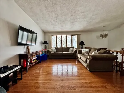 15 Palm Boulevard N Warwick RI 02888