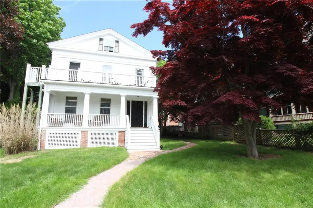 12 Bull Street Newport RI 02840